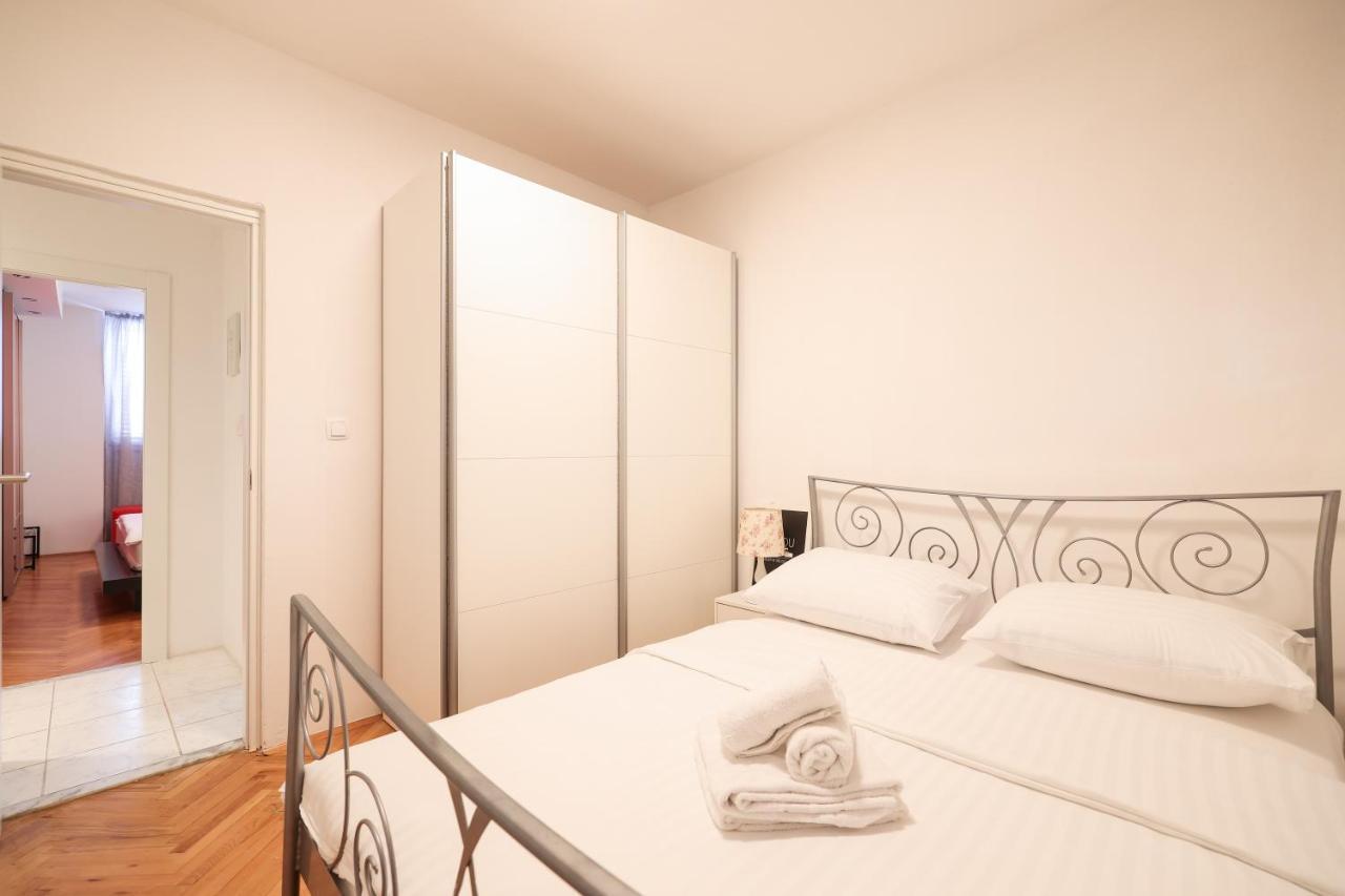 Two Bedroom Petra - Ae1600 *